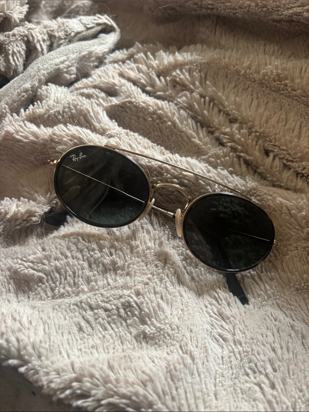 Ray-Ban Gold Frame Sunglasses with Black Lenses and Black Temple Tips